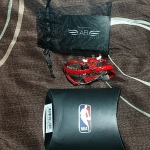 NWT Ashley Bridget Chicago Bulls NBA Bracelet